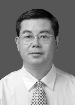 崔文成